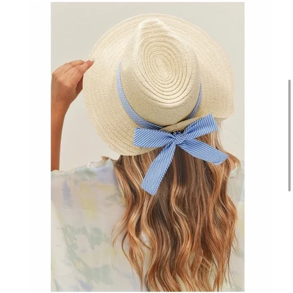 Straw creamy beige blue Womens hat - Picture 2 of 5